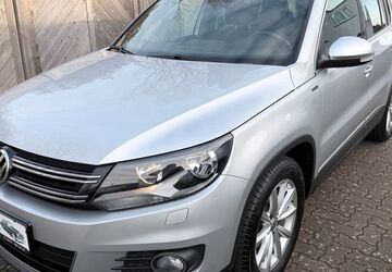 VW Tiguan 94.000 km 14.500 &euro; Neumünster 24536
