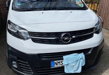 Opel Vivaro 48.500 km 19.500 &euro; Neumünster 24539