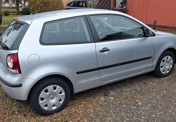 VW Polo 141.850 km 2.380 &euro; Neumünster 24536